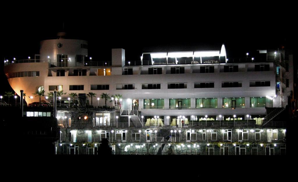 Cruise Hotel Tbiliszi Kültér fotó